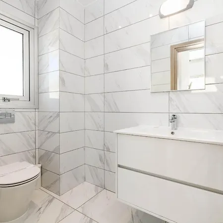 Infinity View * Ajía Nápa