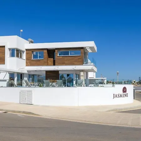 Вилла Infinity View *